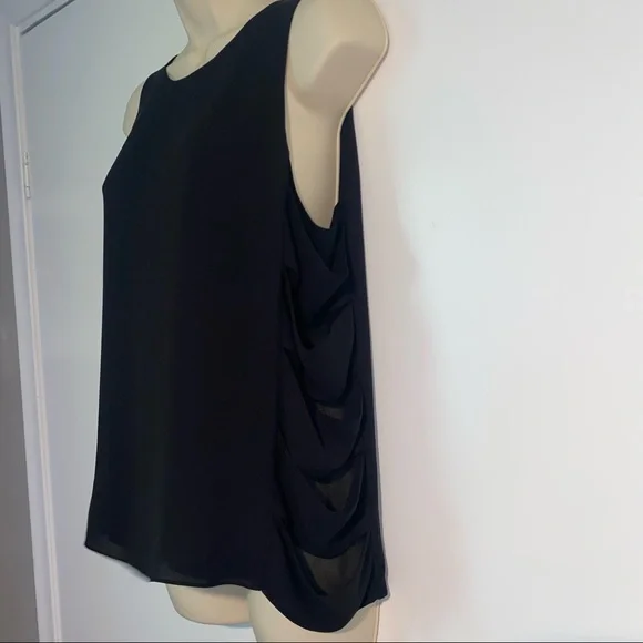 BCBGMaxAzria Eavan Black Sleeveless Top - Picture 2 of 5